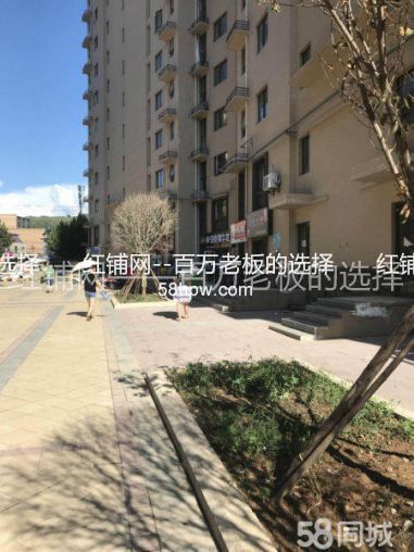 灞桥区十里锦绣小区门口56平一楼空铺出租