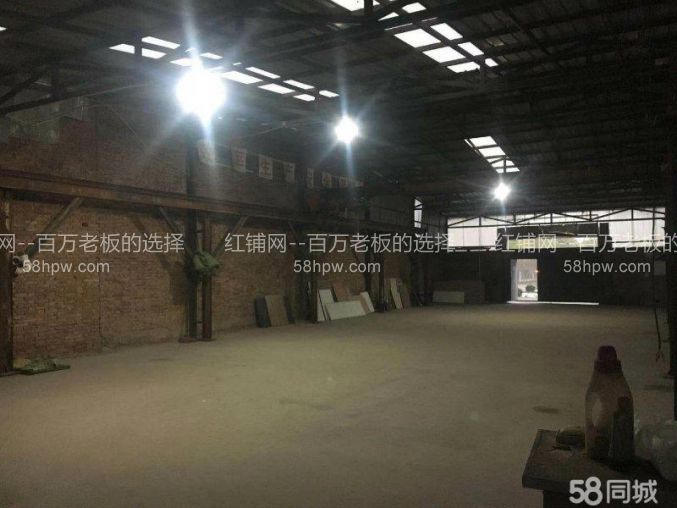 灞桥区半坡立交900平可进半挂车仓库招租