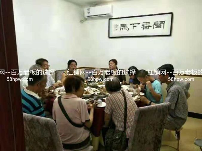 未央区石化大道公交站旁200平旺铺出租转让