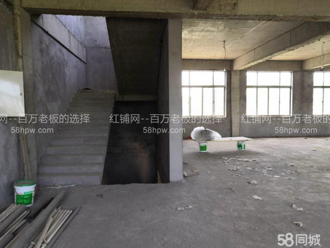 临潼白庙村白庙小学东700平厂房出租