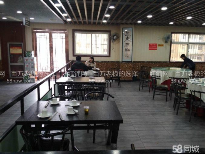 文景南路城市新苑320平商铺出租