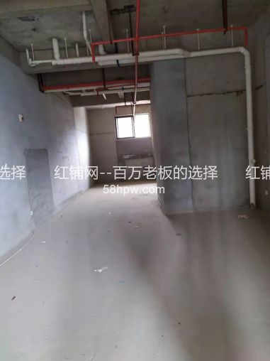 长安韦曲南地铁口旁70平米临街旺铺出租