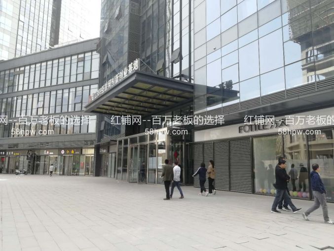 曲江新区金辉环球写字间底商100平旺铺