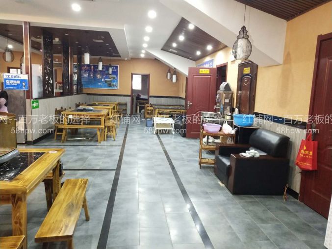 凤城八路与渭滨路交叉口320平餐饮店转让