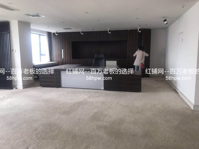 唐延国际中心292平精装写字间出租