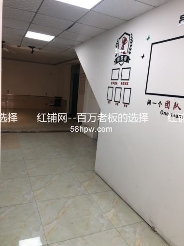 华远海南城110平临街底商旺铺出租