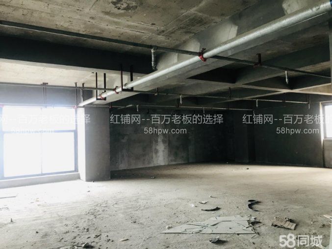 南三环十字路口1134平空铺出租业态不限