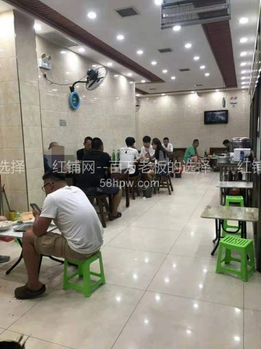 暂停推荐莲湖恒天国际城盈利中96平成熟旺铺出租无转让费