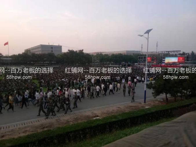 灞桥区白鹿原大学城学院食堂档口转让