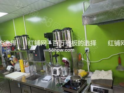 雁塔区翠华路85中学对面18平饮品店整体转让