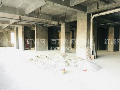 浐灞十里铺人流量密集处900平成熟旺铺招租