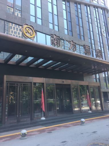 高新区锦业路旺都169平纯写字楼出租