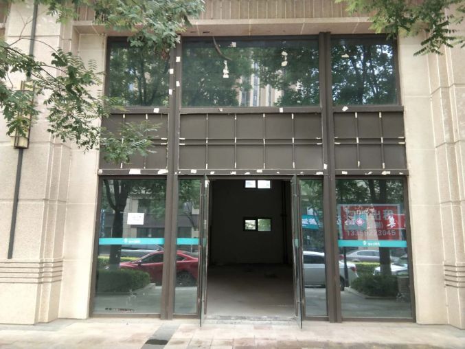 灞桥区富力白鹭湾132平大型社区底商招租业态不限