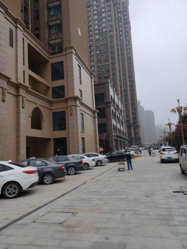 合同到期灞桥区柴马新雅居面积不等商铺招租 业态不限无中介费  灞桥区铁一中旁30到1000平铺招租业态不限无中介费