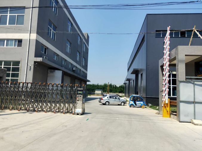 高陵泾河工业园2700平工业用地厂房出租  可分割
