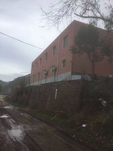 灞桥区砚湾村4亩建设用地  60亩水库出租