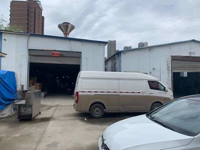 未央区西三环石桥立交400平厂房仓库招租