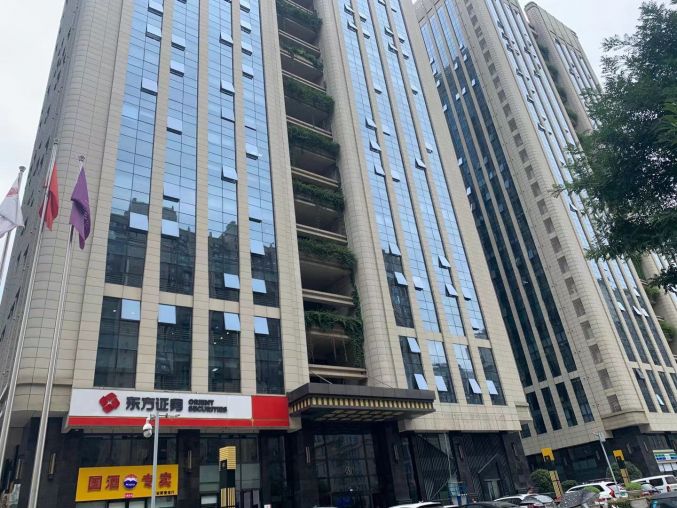 雁塔区曲江新区佳和中心108平精装修写字间招租