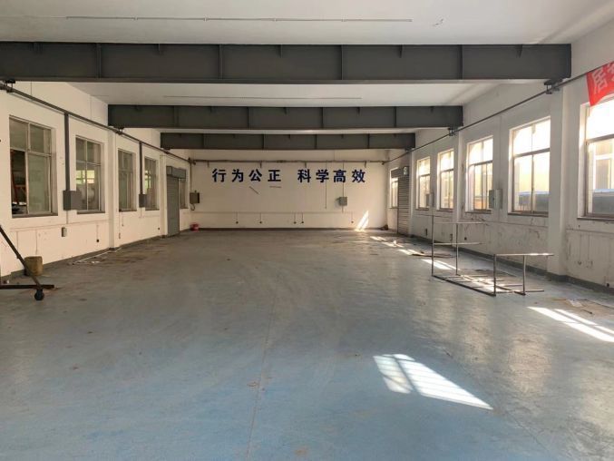 高陵泾河工业园400平~1200平厂房出租独门独院