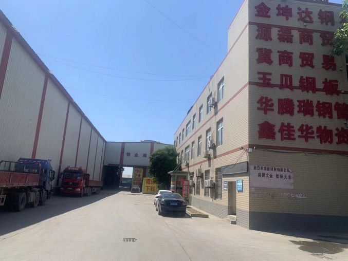 灞桥西韩公路600平独院厂房出租 带行车