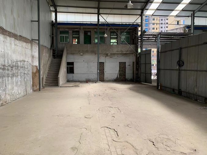 未央三桥肖里工业园260平厂房小加工仓库独门独院