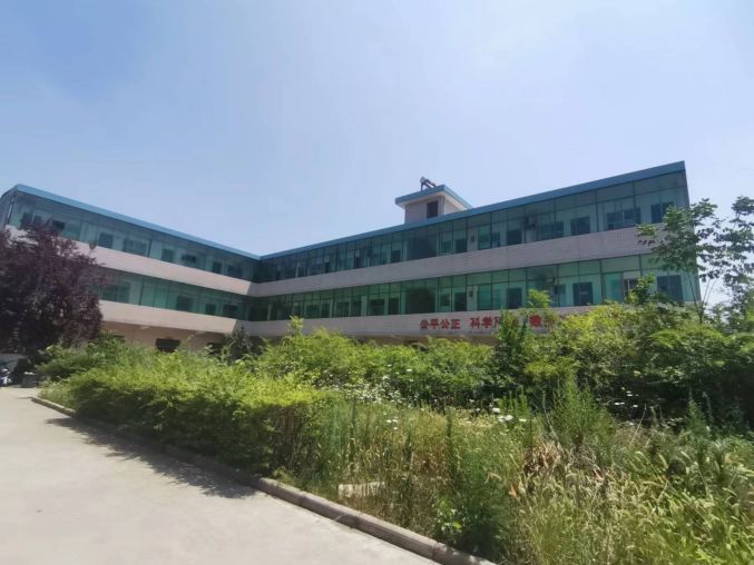 鄠邑沣京工业园2000平厂房 带航车带喷塑线可分割