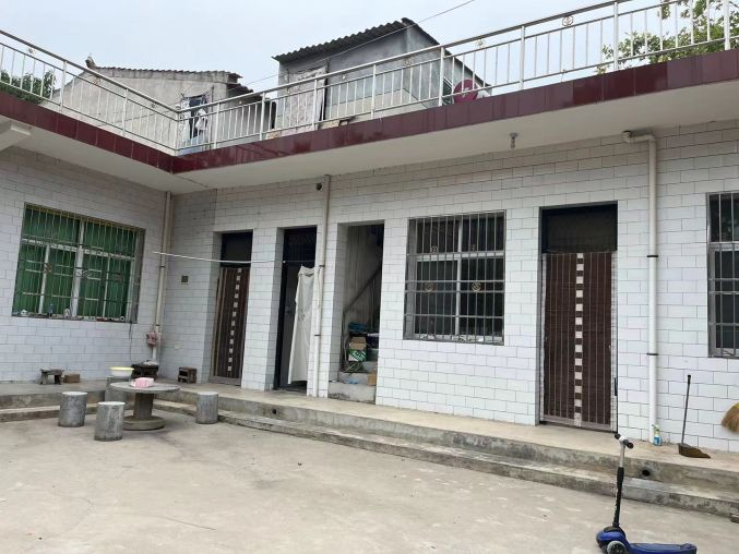 长安区终南大道附近300平仓库出租 独门独院