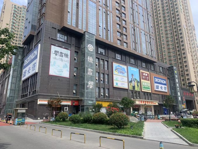 个人直租 未央区旭景兴园306平精装写字间出租