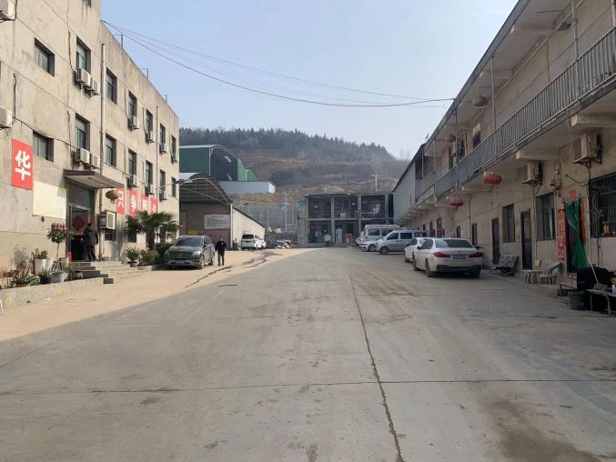 灞桥红旗街道5200平标准仓库出租可分租独门独院