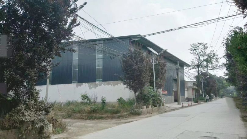 高陵耿镇450平厂房带150平办公住宿出租独门独院