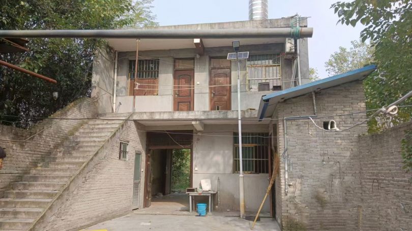 西沣中路附近200平独院仓库出租 租金低 可做养殖