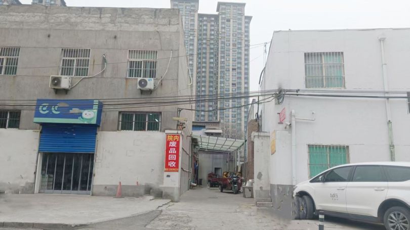 1.莲湖区西二环附近400平厂房出租带200平办公住宿
