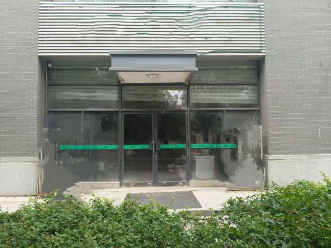 凤城九路地铁口临街一拖二旺铺出租或出售