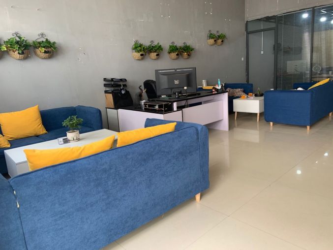 三桥地铁口中建开元城旁一楼商铺可办公可分割（不做餐饮）